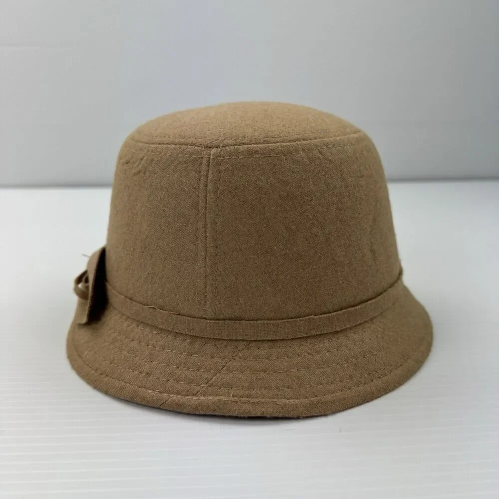D&Y Camel Cloche Hat Bow Accent Women’s OS Polyester Cotton Blend Vintage Style